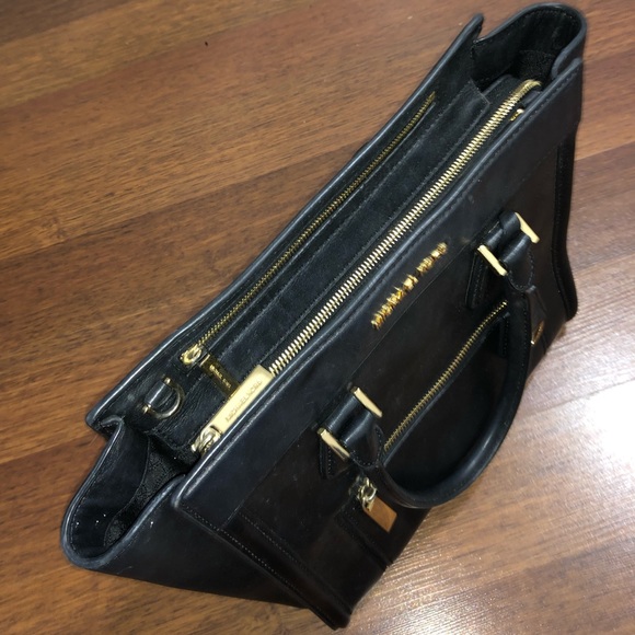 Michael Kors black leather purse - Picture 3 of 3